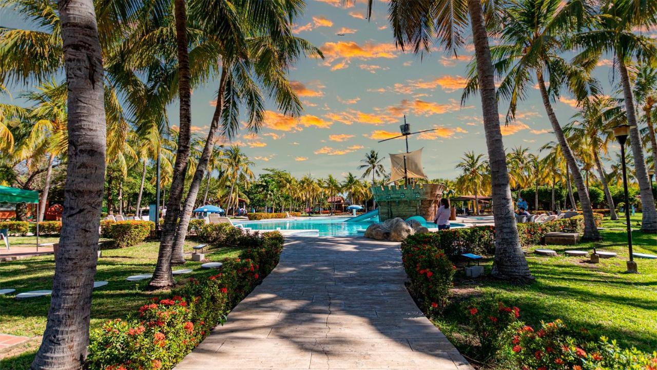 Las Veraneras Villas & Resort Acajutla Exterior foto