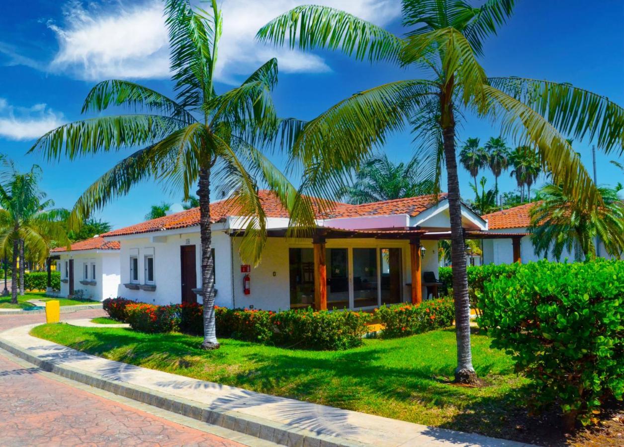 Las Veraneras Villas & Resort Acajutla Exterior foto