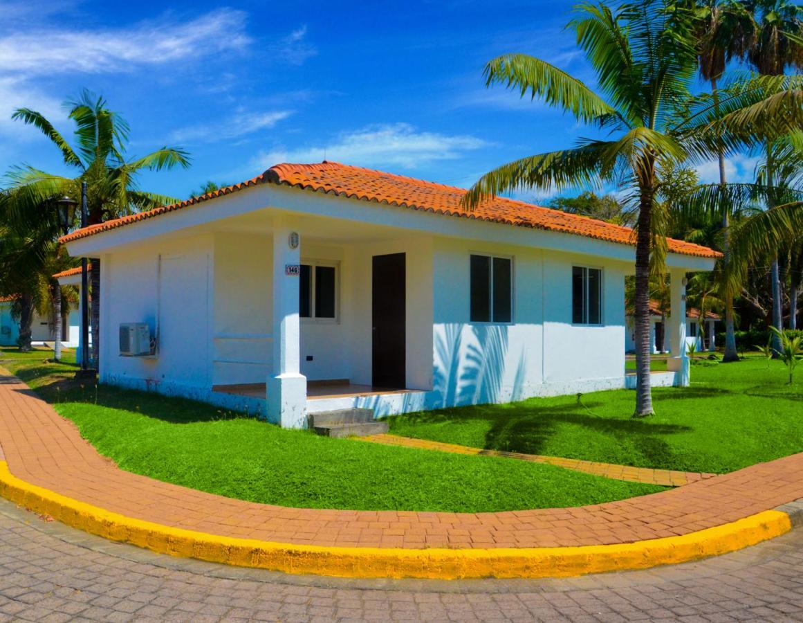 Las Veraneras Villas & Resort Acajutla Exterior foto